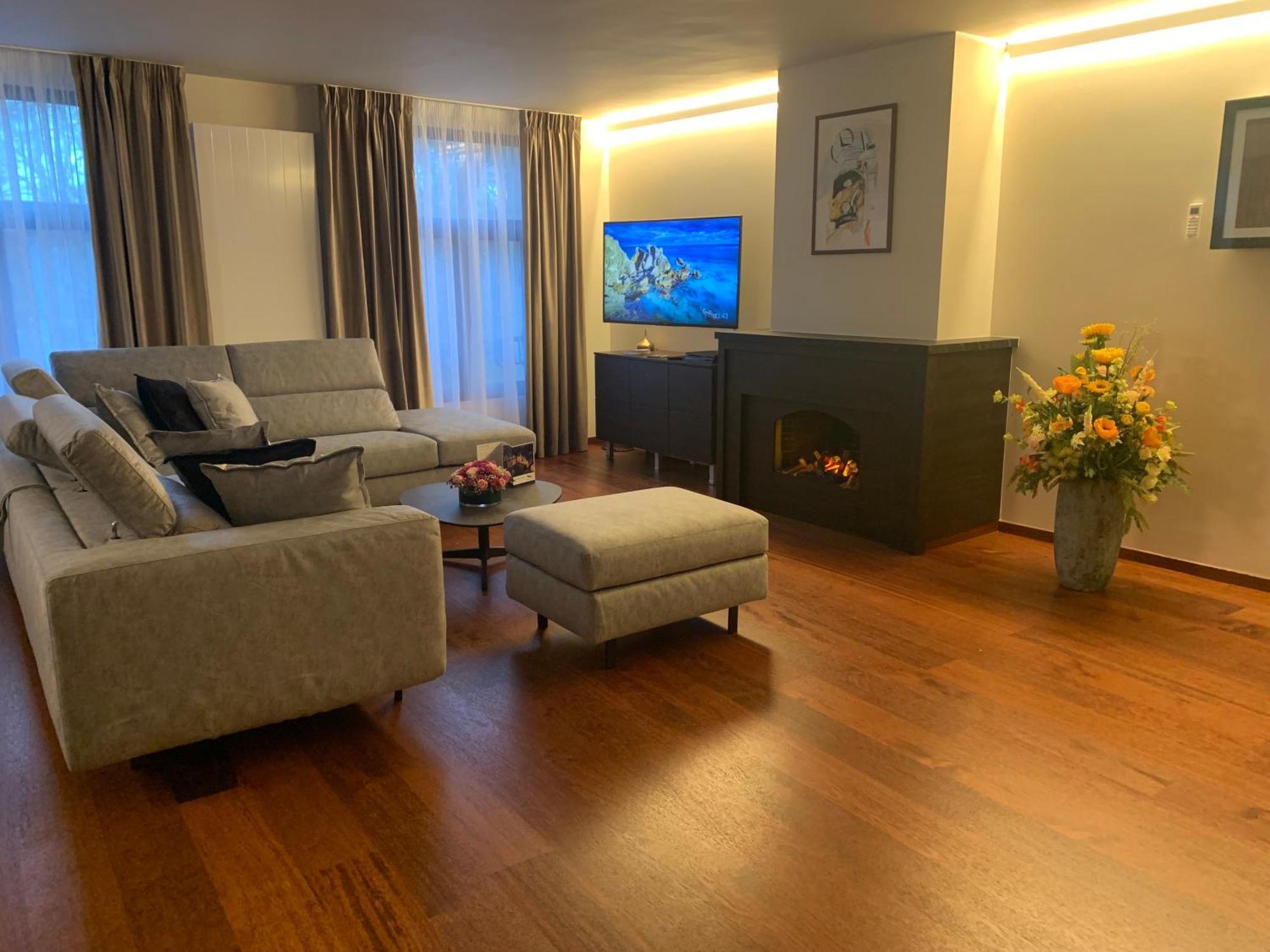 Botanique Suites Airbnb, 安特卫普 外观 照片