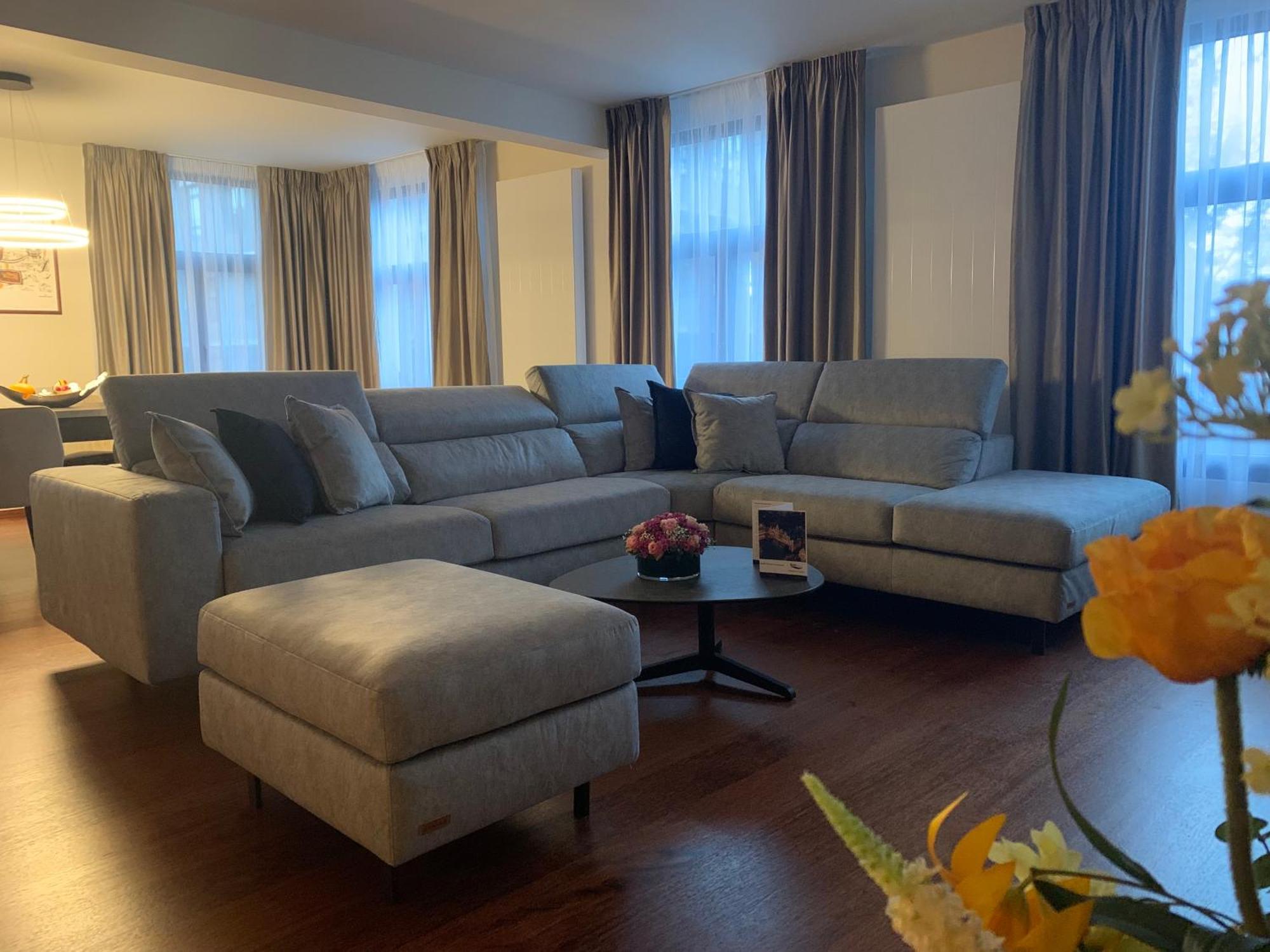 Botanique Suites Airbnb, 安特卫普 外观 照片