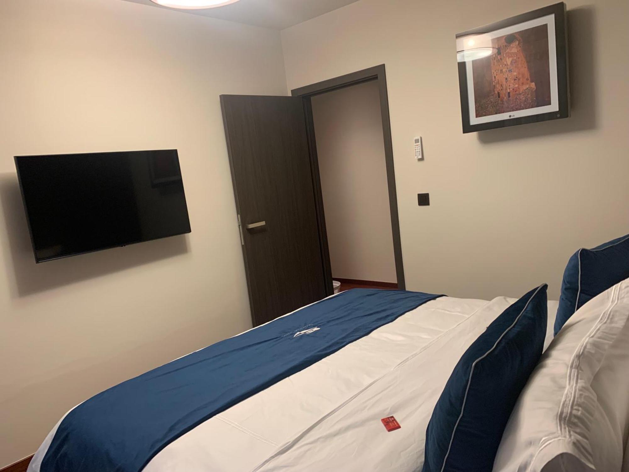 Botanique Suites Airbnb, 安特卫普 外观 照片