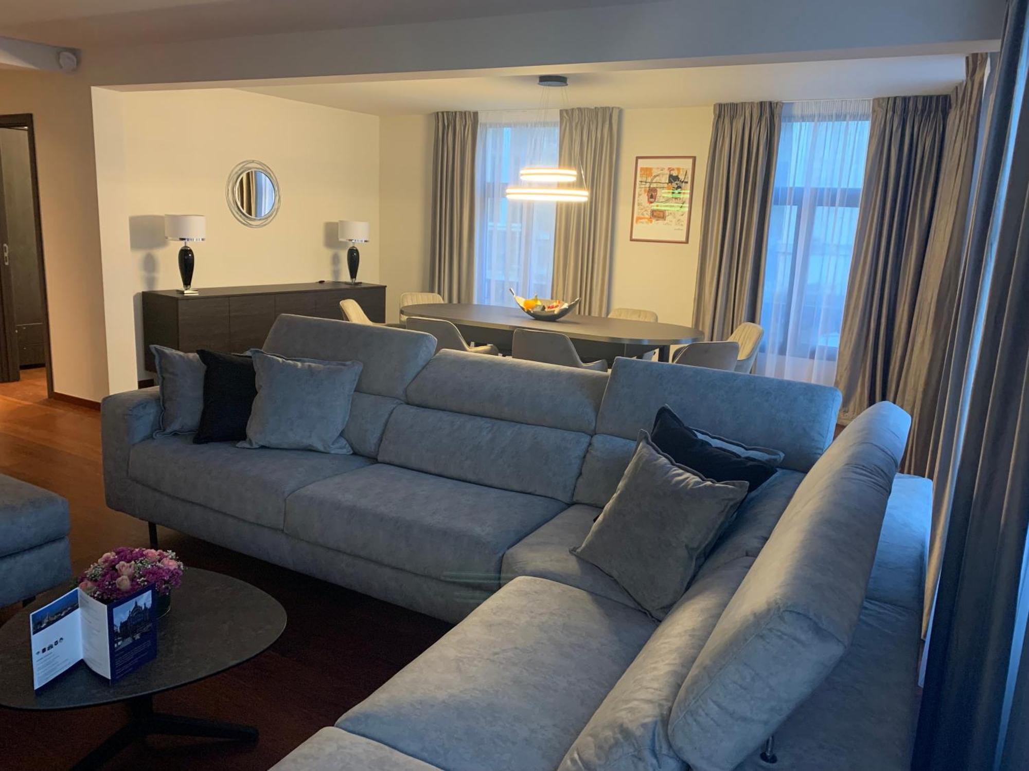 Botanique Suites Airbnb, 安特卫普 外观 照片