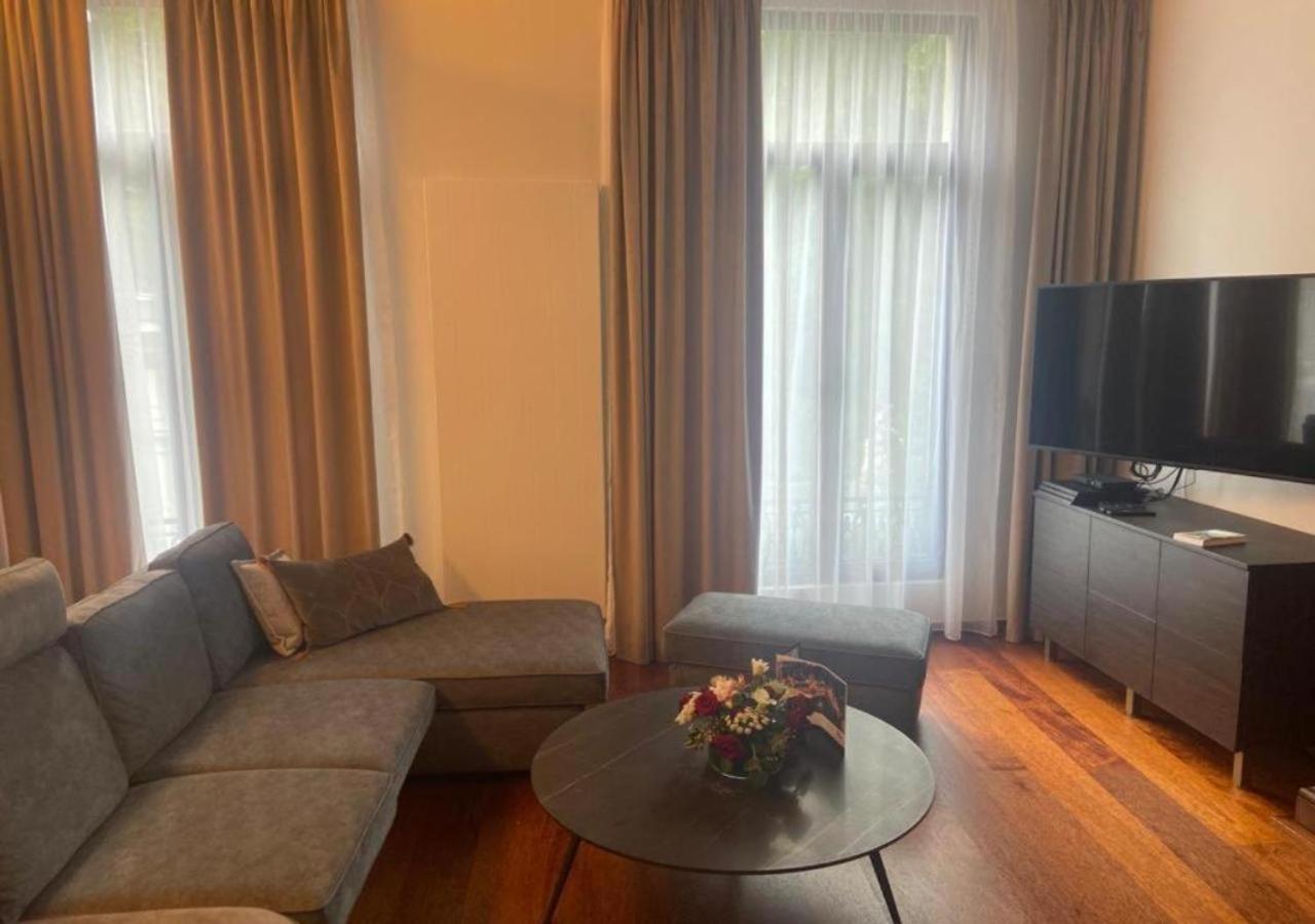 Botanique Suites Airbnb, 安特卫普 外观 照片